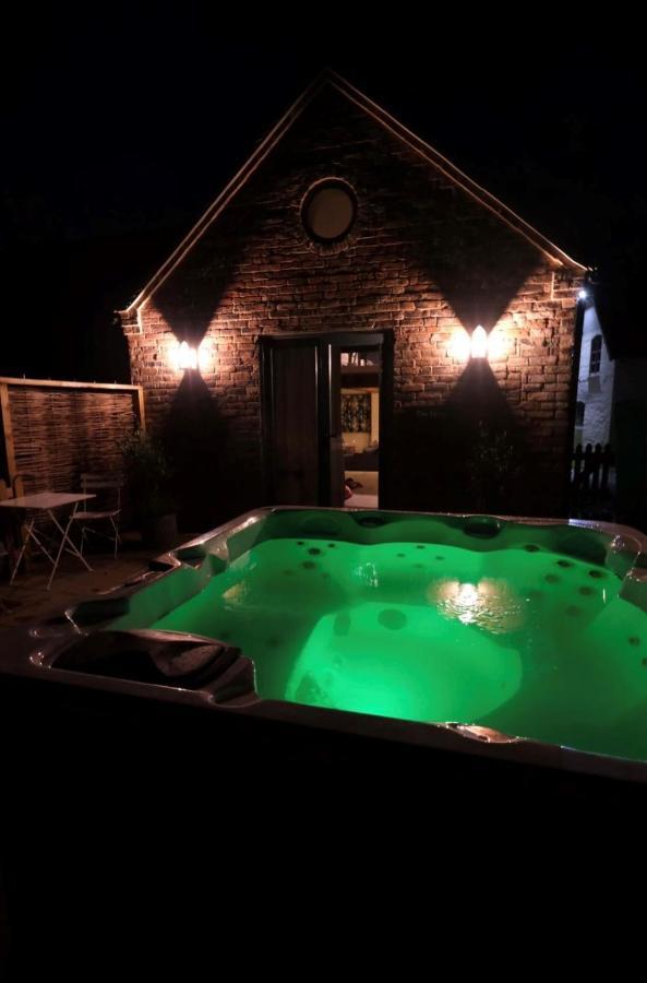 브리지노스 The Forge - Beautiful Contemporary Barn - Hot Tub 빌라 외부 사진